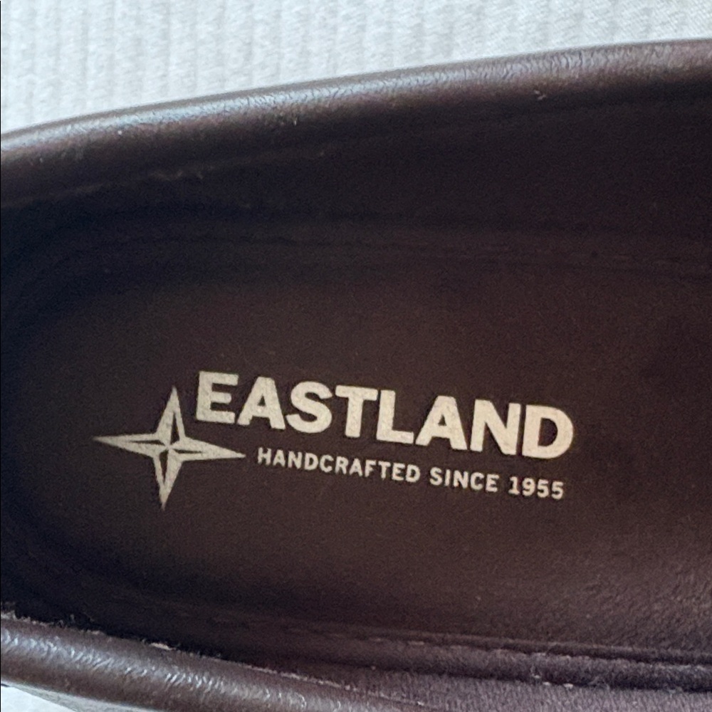 Eastland Dark Brown Leather Shoes - Picture 4 of 6